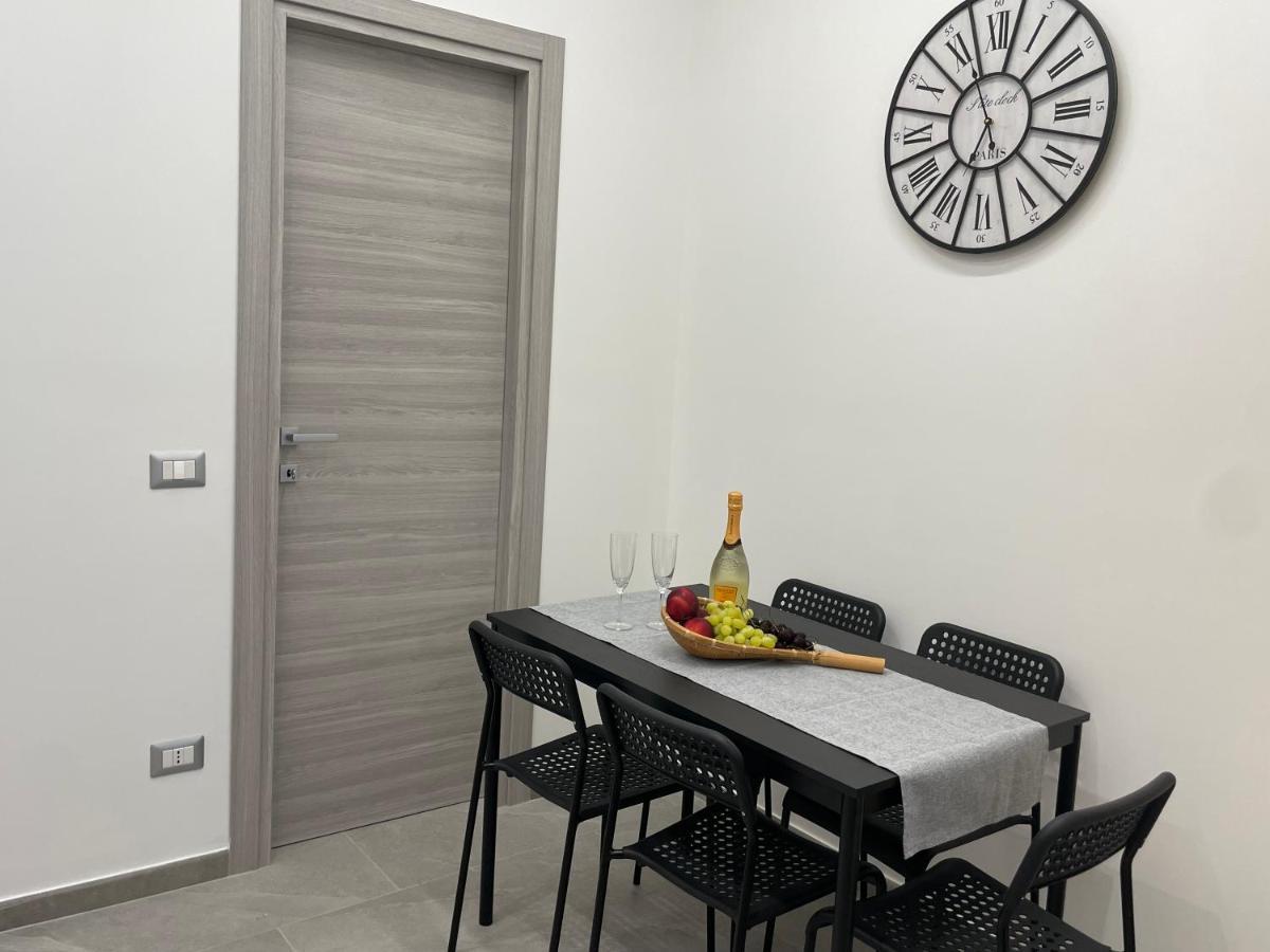 Apartamento Il Vicolo Di Paola CTA Exterior foto